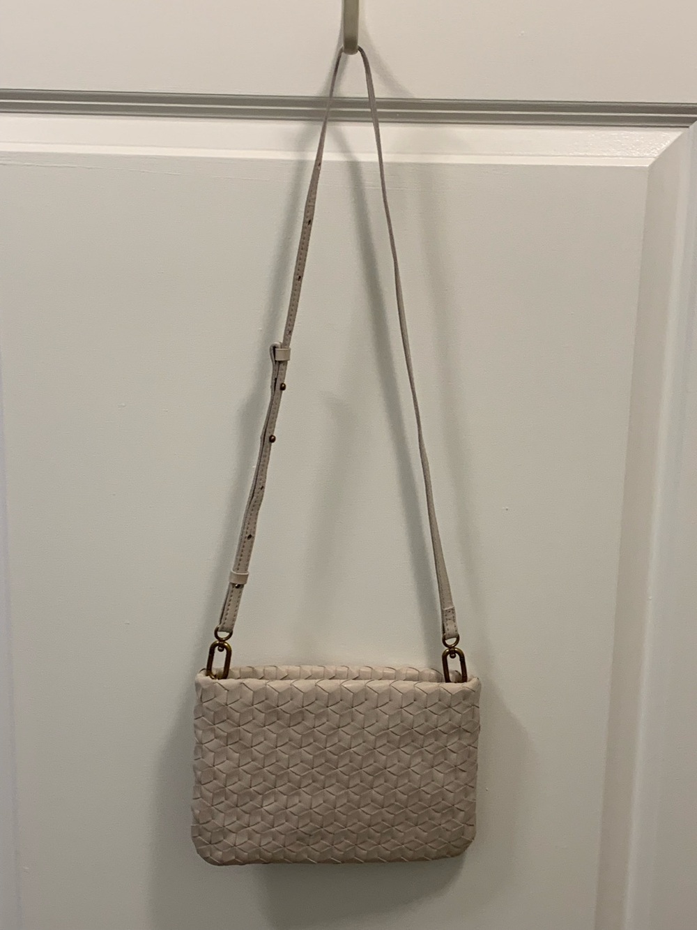 Madewell The Puff Crossbody Clutch Bag